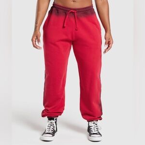 Gymshark Gains Washed Loopback Joggers - Red